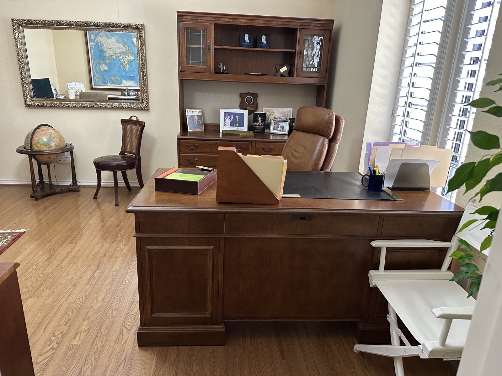 Close view of the executive desk and built-in hutch